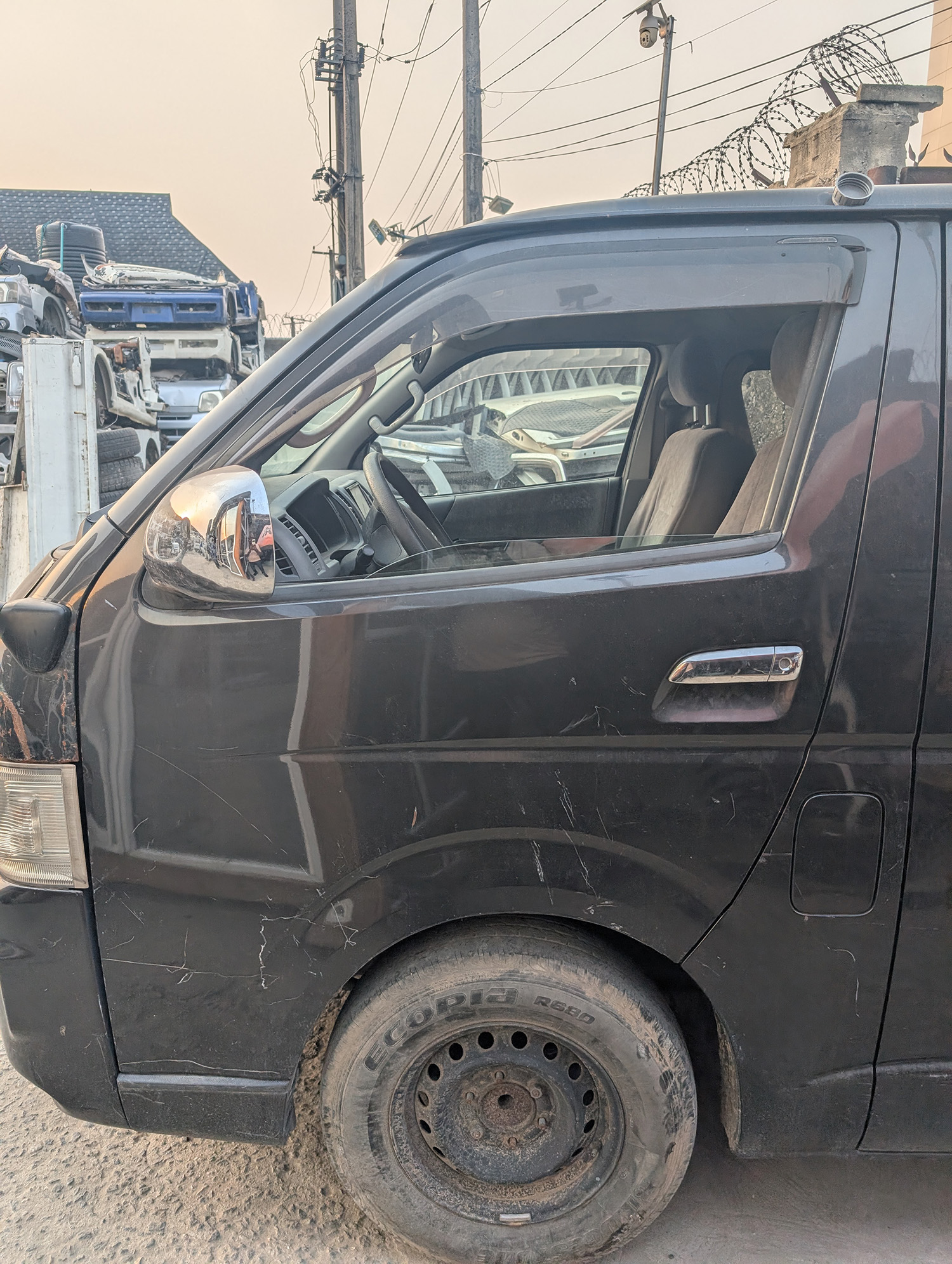 Toyota Hiace Super GL - Image 5